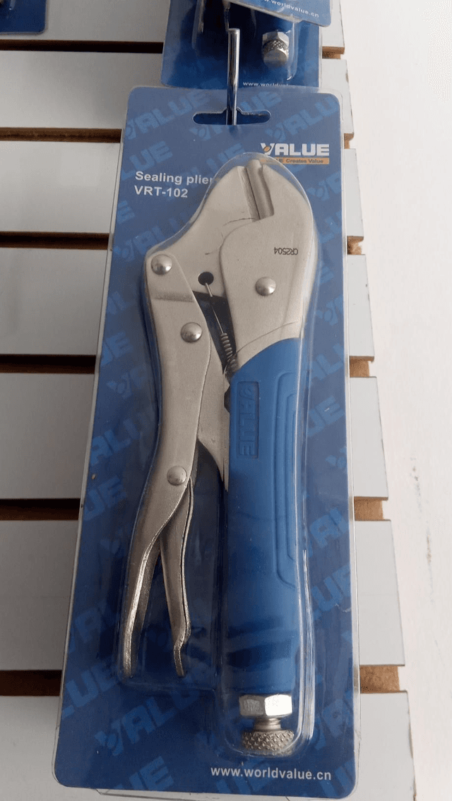 Llave caimán Value